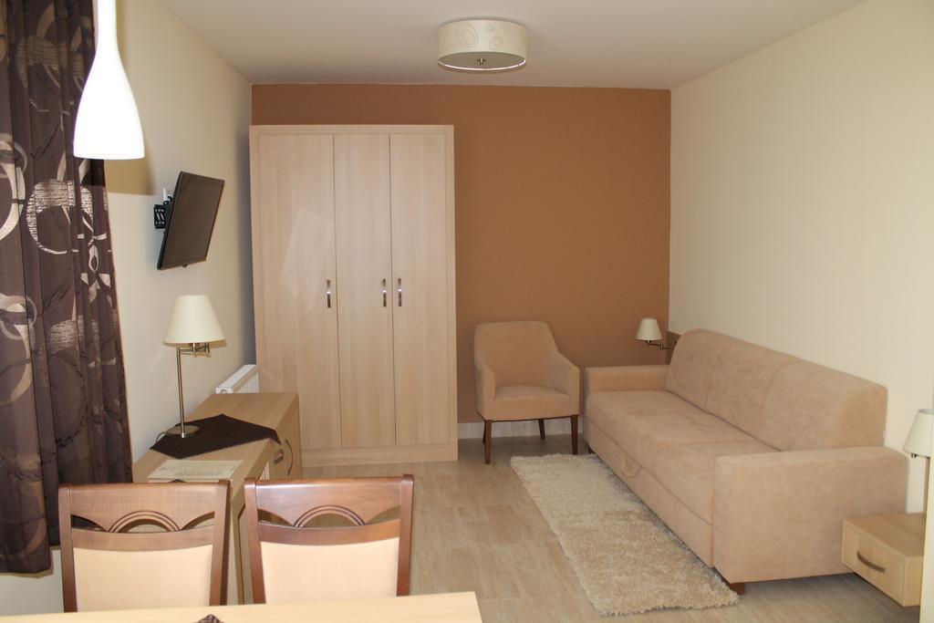 Tiffan'S Pinceszet Es Panzio Hotel Villany Luaran gambar
